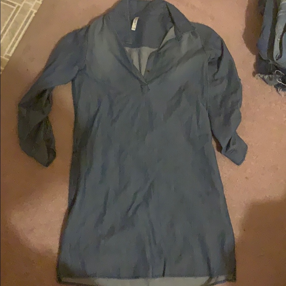 Jean dress size small